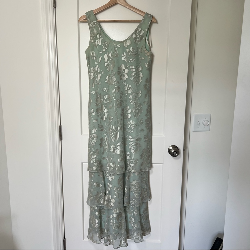 R&M Seafoam Green Blue Vintage Fairy Maxi Gown/Dress w/ Ruffles & Silver Ferns 🧚